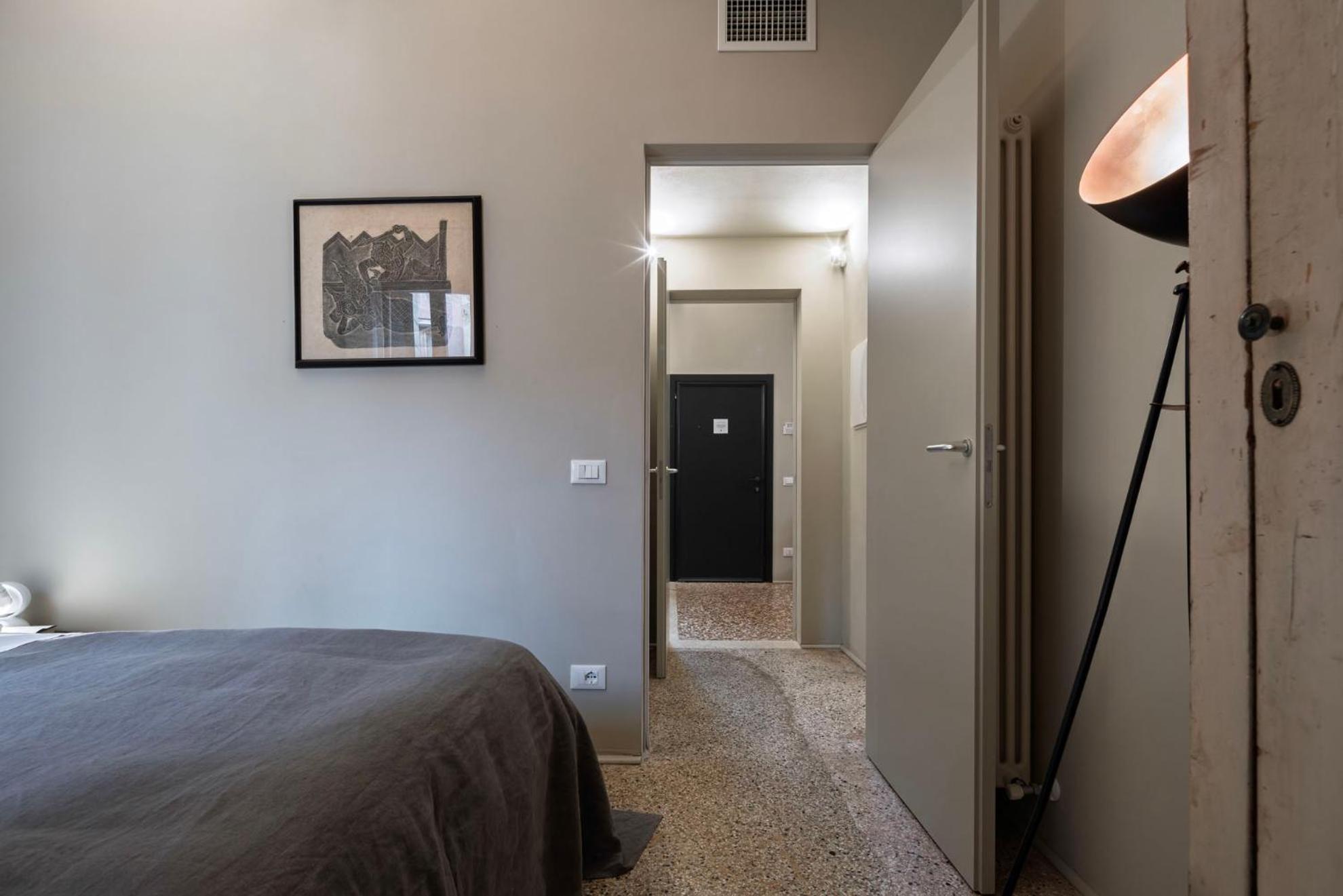 Ca Delle Capriate, An Intimate Retreat At Ca D'oro Apartment *