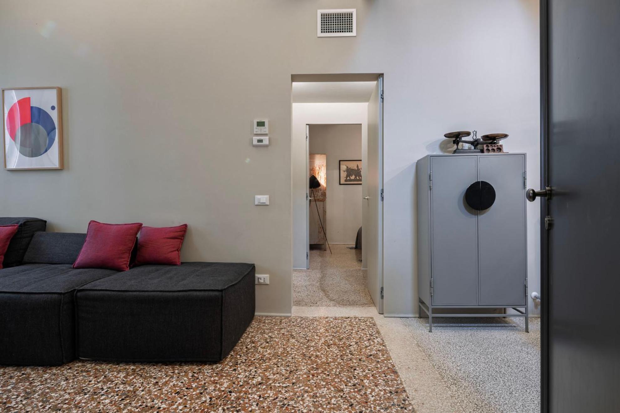Ca Delle Capriate, An Intimate Retreat At Ca D'oro Apartment