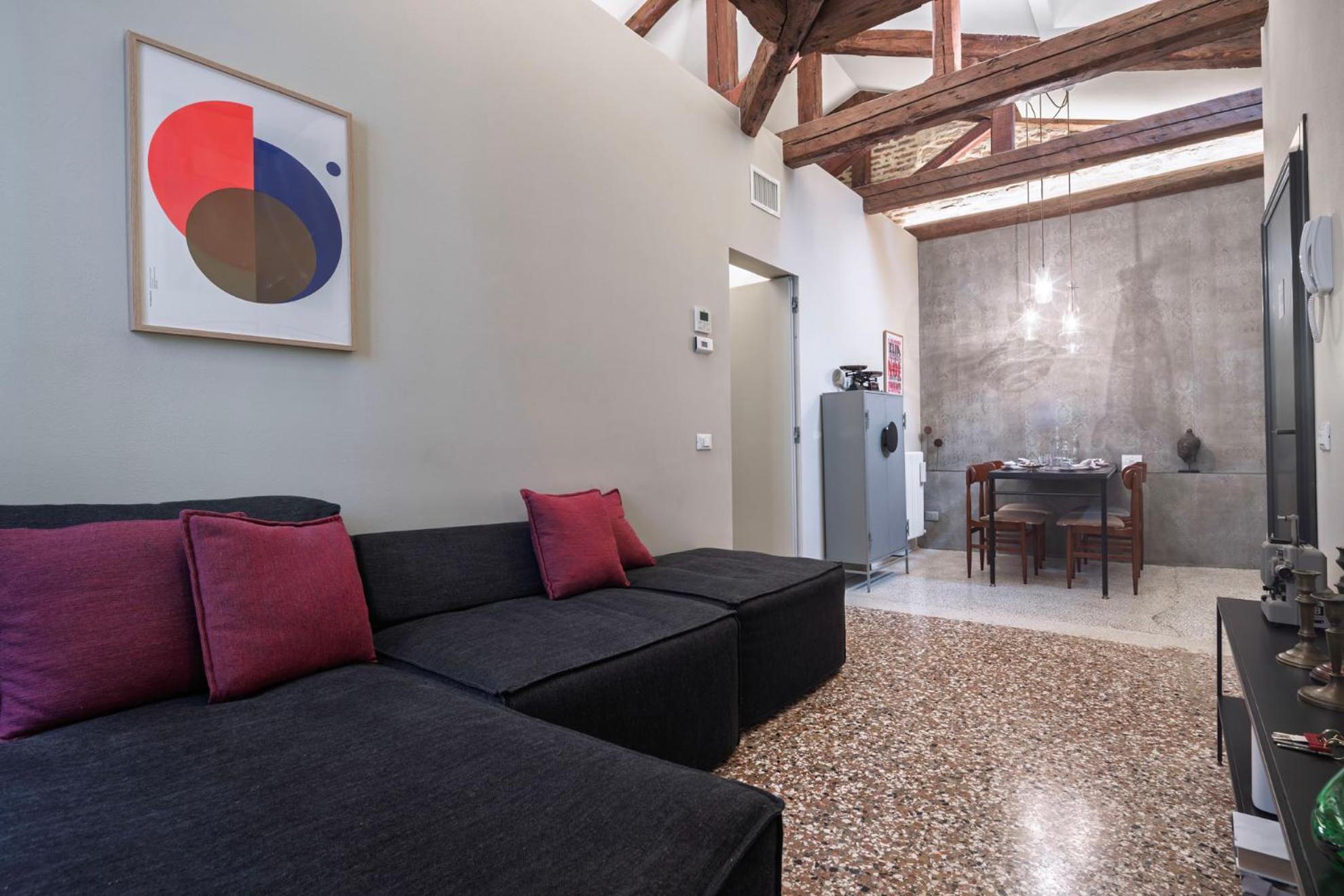 Ca Delle Capriate, An Intimate Retreat At Ca D'oro Appartement
